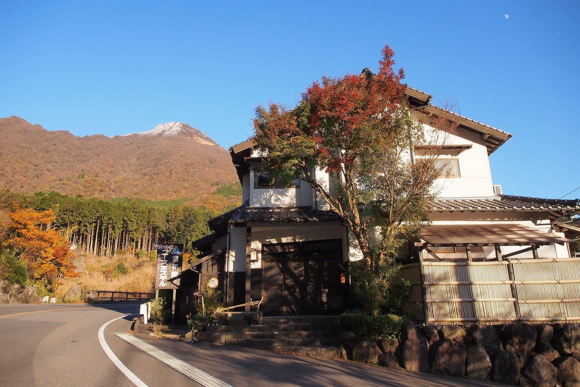 Yufuin Country Road Youth Hostel Exterior foto